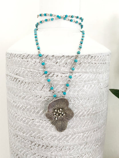 Turquoise Beaded Silver Flower Necklace